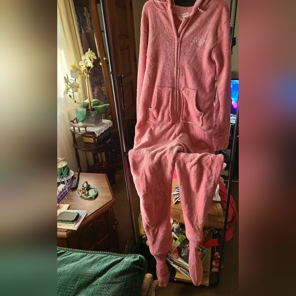 Fleece Onesie Pajamas, Pockets, Zip Off Booties, Hoodie, Thumb Holes.  Worn 2x